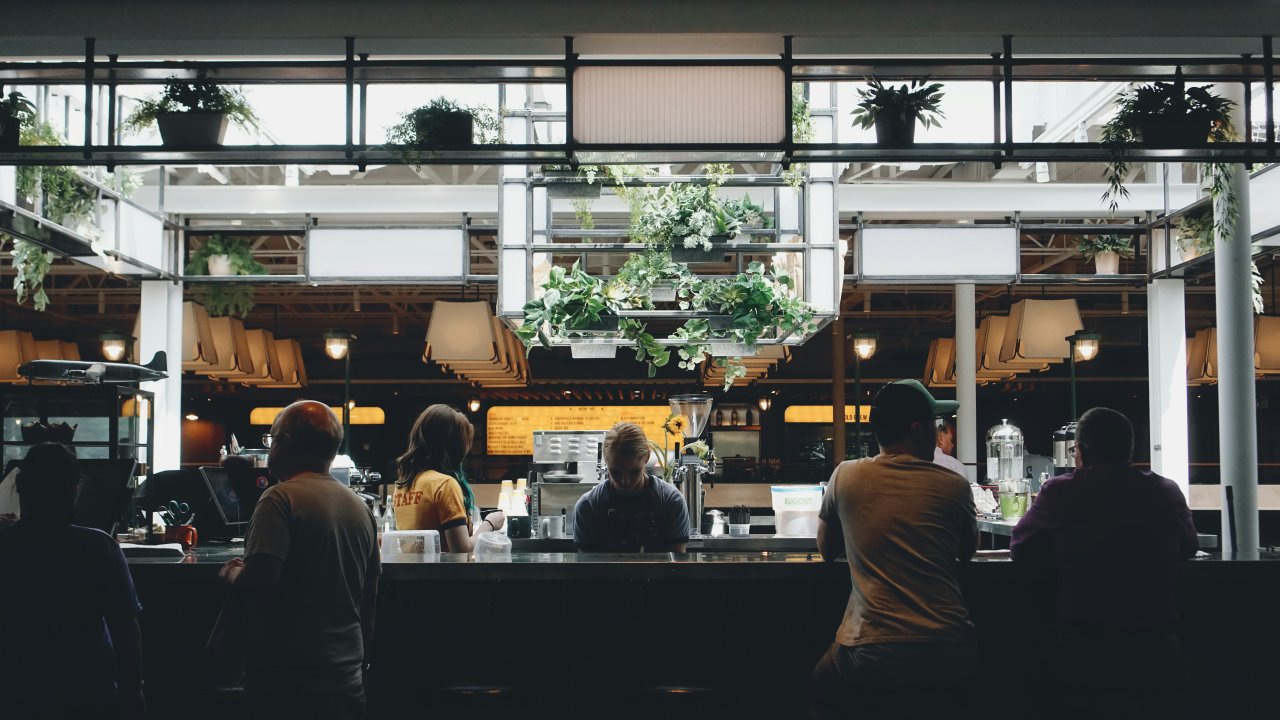 restaurants staffing